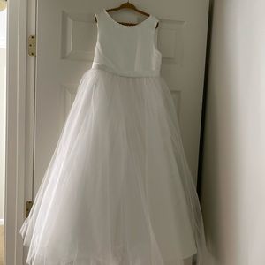 NWT Ivory flower girl dress size 7